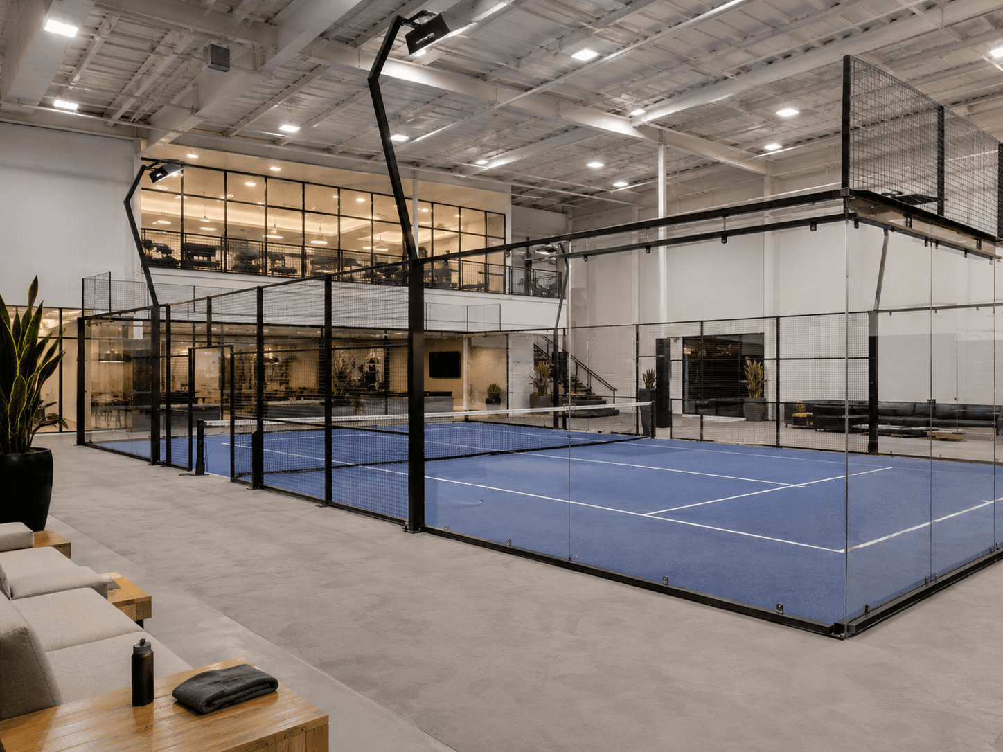Photo: padel court glass wall